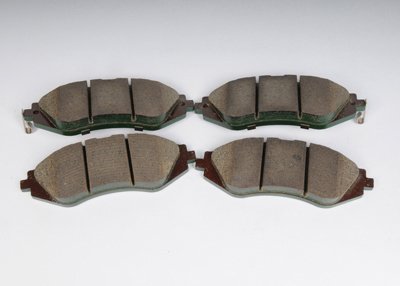 AC Delco Brake Pad Set