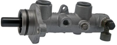 Auto 7 Brake Master Cylinder