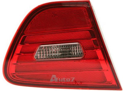 Auto 7 Tail Light