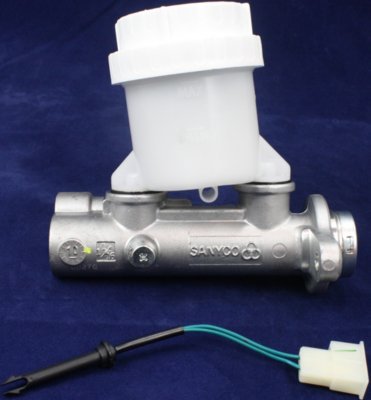 Centric Brake Master Cylinder