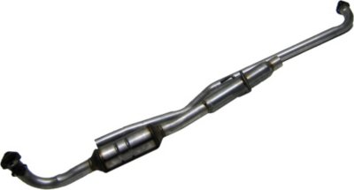 Davico DAV13070 Standard Catalytic Converter - Traditional Converter, 48-State Legal (Cannot Ship to CA or NY), Direct Fit