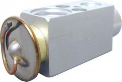 APA/URO Parts A/C Expansion Valve