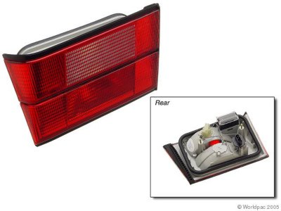 OES Genuine Tail Light