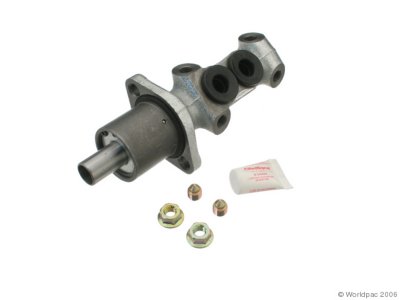 Bendix Brake Master Cylinder