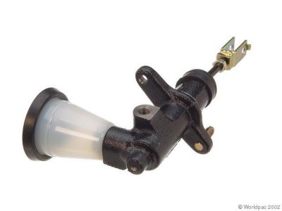 AISIN Clutch Master Cylinder
