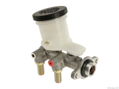 AISIN Brake Master Cylinder