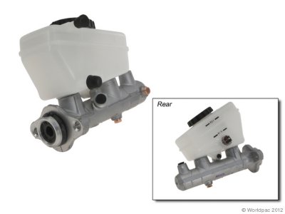 Advics Brake Master Cylinder