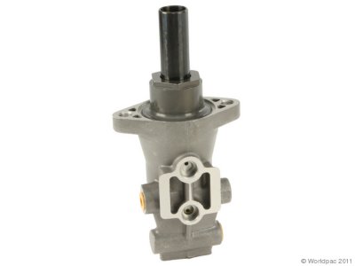 Dorman Brake Master Cylinder