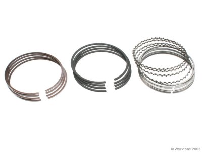 NPR W0133-1744296 Piston Ring Set