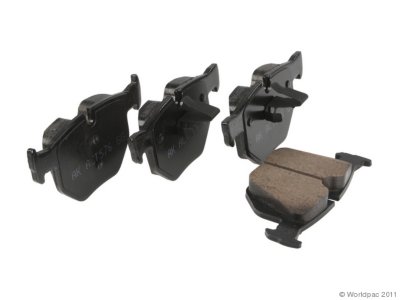 Akebono Brake Pad Set