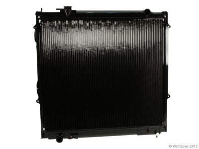 1999-2003 Toyota Tacoma Radiator Denso Toyota Radiator W0133-1896531 99 00 01 02 03