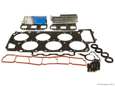 Victor Reinz Engine Gasket Set